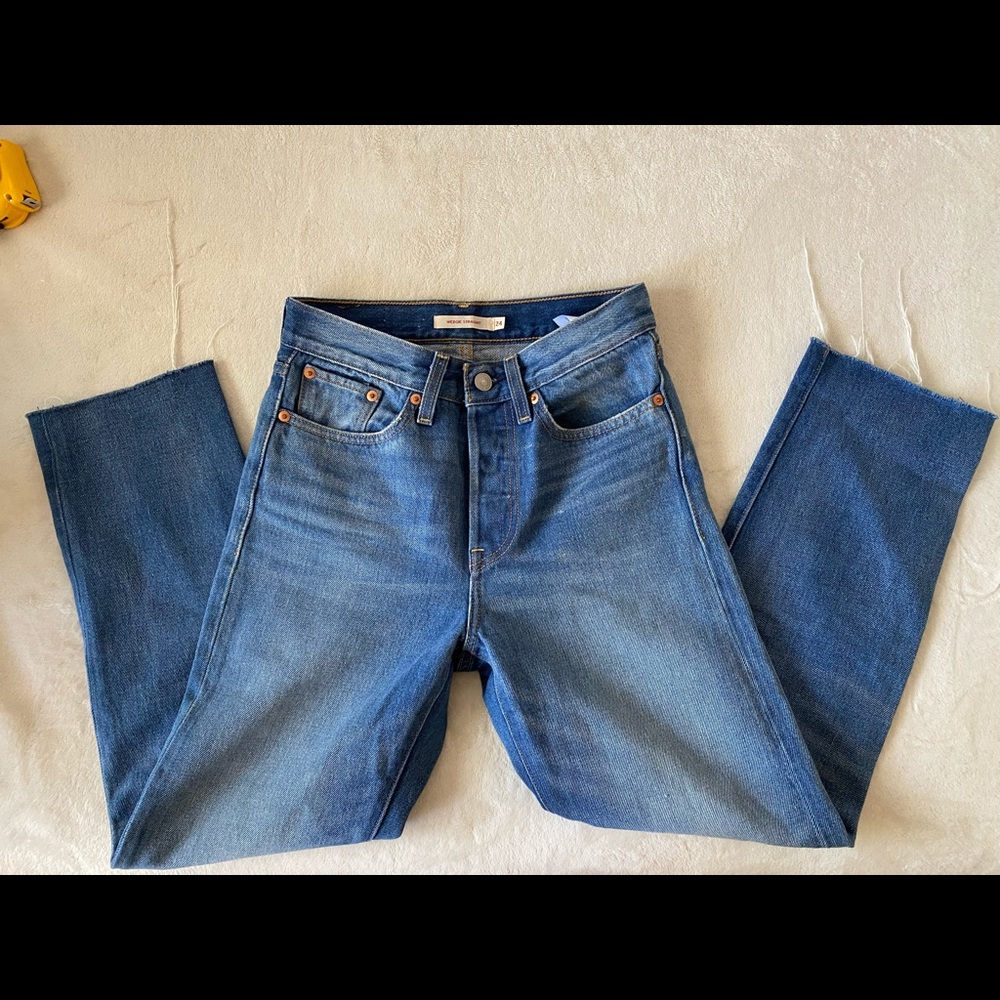 Levis wedgie fit jeans 24